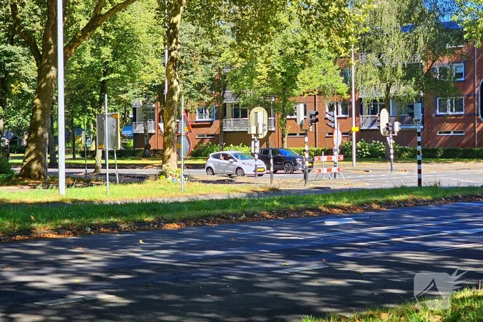12-jarige jongen overleden na aanrijding met vrachtwagen, herdenkingsplek ingericht