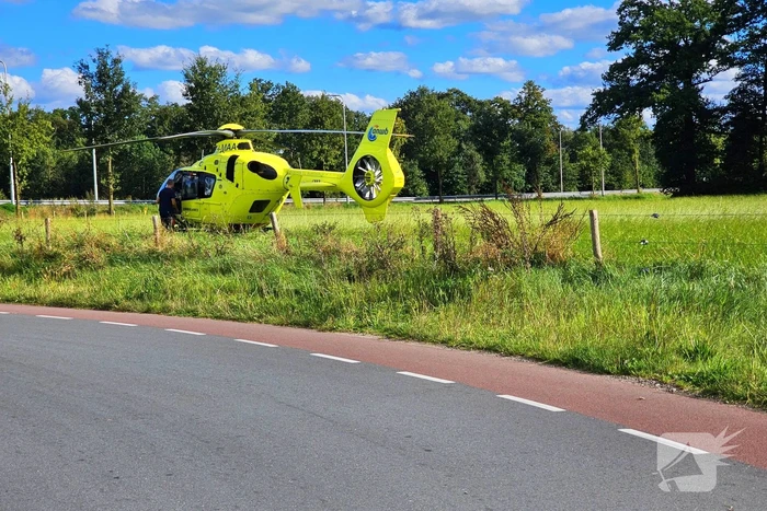 Fietser geschept door automobilist