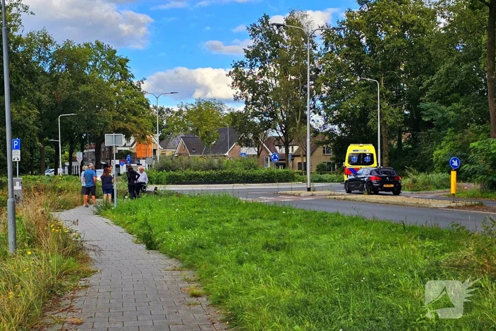 Fietser aangereden op rotonde