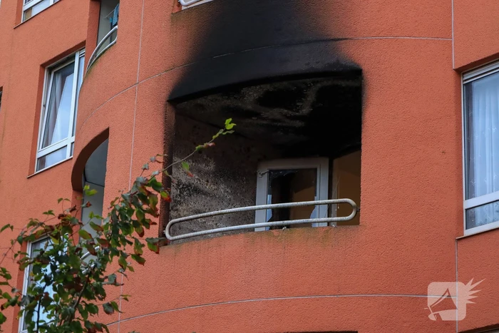 Flinke schade bij uitslaande woningbrand