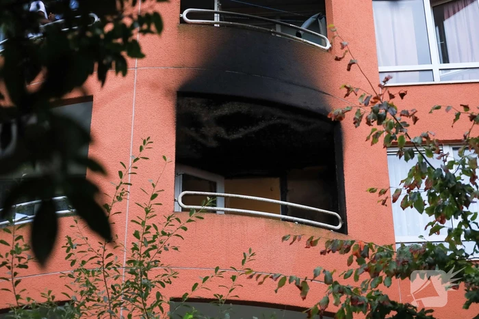 Flinke schade bij uitslaande woningbrand