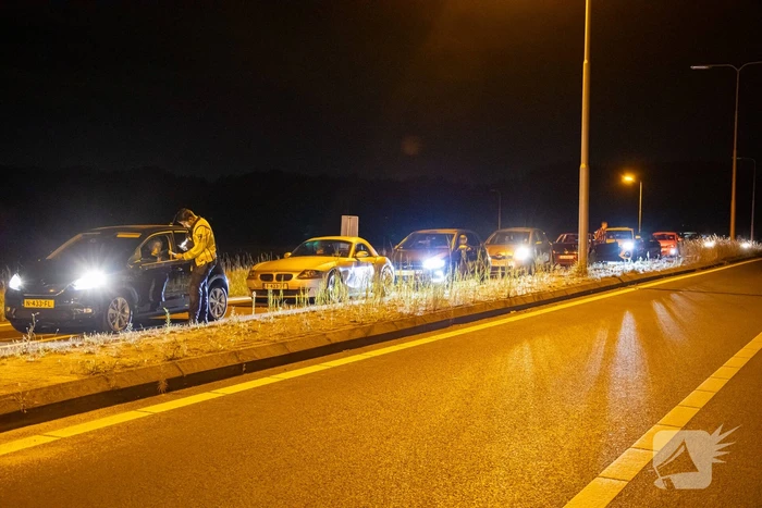 Dronken bestuurder crasht op afrit