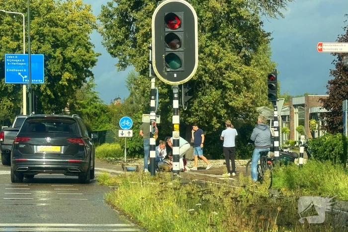 Scooterrijder gewond bij aanrijding met personenauto