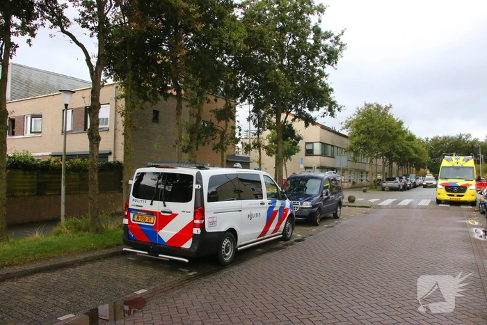 Fietser gewond naar ziekenhuis
