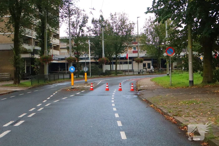 Scooterrijder gaat hard onderuit