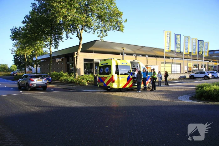Laagstaande zon veroorzaakt ongeval tussen auto en fietser