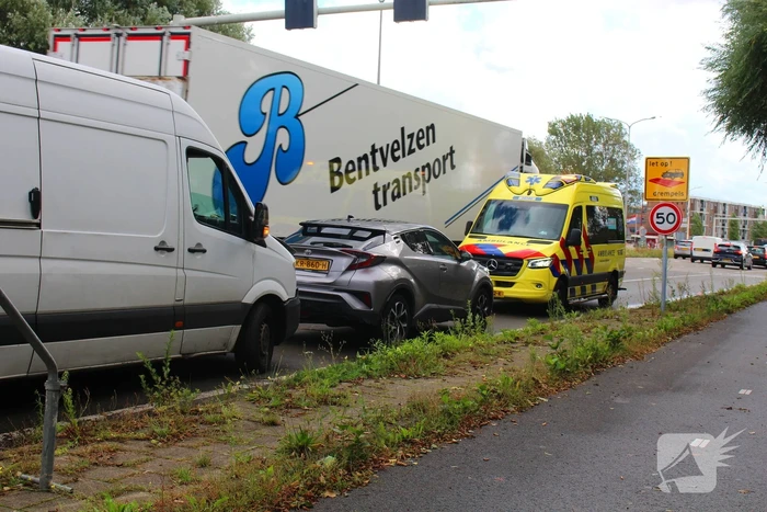 Kop-staartongeval zorgt voor verkeershinder
