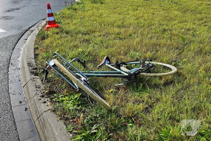 Wederom fietser aangereden op rotonde
