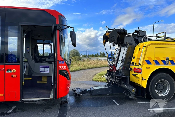 Lijnbus strandt door brandstofprobleem