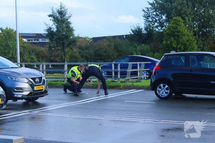 Rijbaan afgesloten na kop-staart botsing