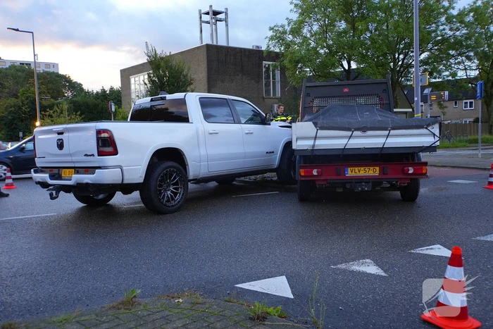 Bestelbus en 4x4 betrokken bij ongeval