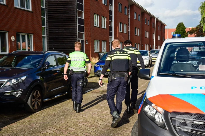 steekincident nieuwe wetering hoogvliet rotterdam