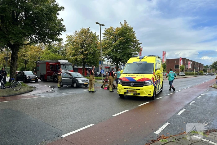 Brandweer verleent eerste hulp na ongeval