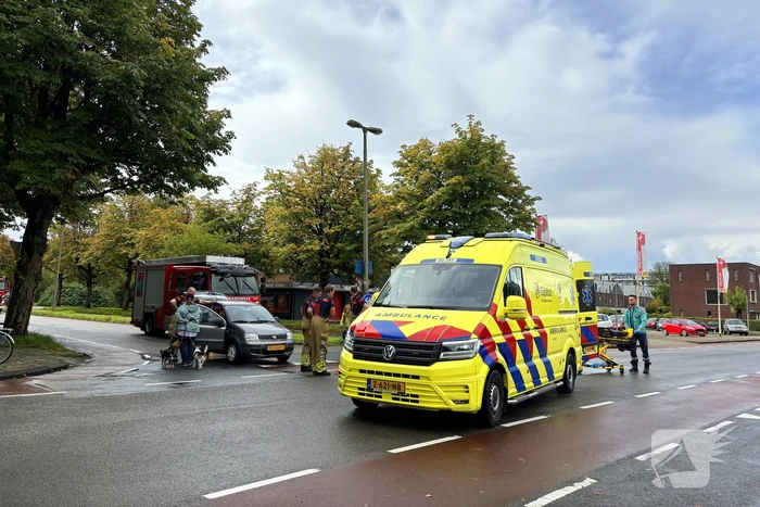 Brandweer verleent eerste hulp na ongeval