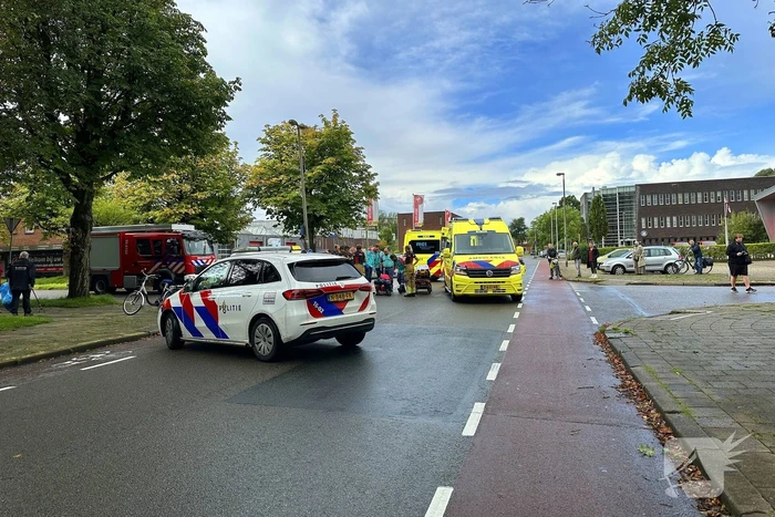 Brandweer verleent eerste hulp na ongeval