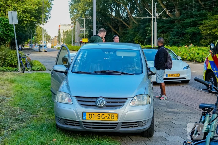 Tiener op fiets aangereden door automobilist