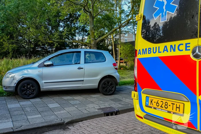 Tiener op fiets aangereden door automobilist
