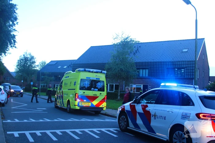 Fietsend kind gewond bij botsing met auto