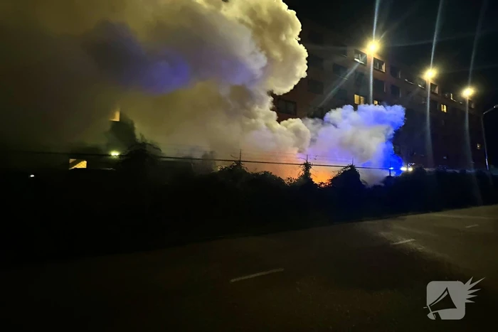 Geparkeerde auto's brandden volledig uit