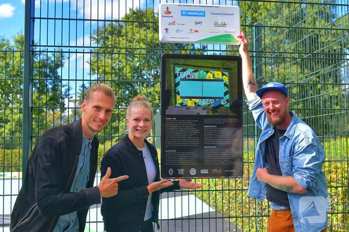 Diede de Groot heropent vernieuwde tennisbaan