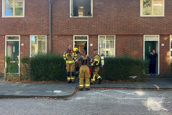Buren melden keukenbrand