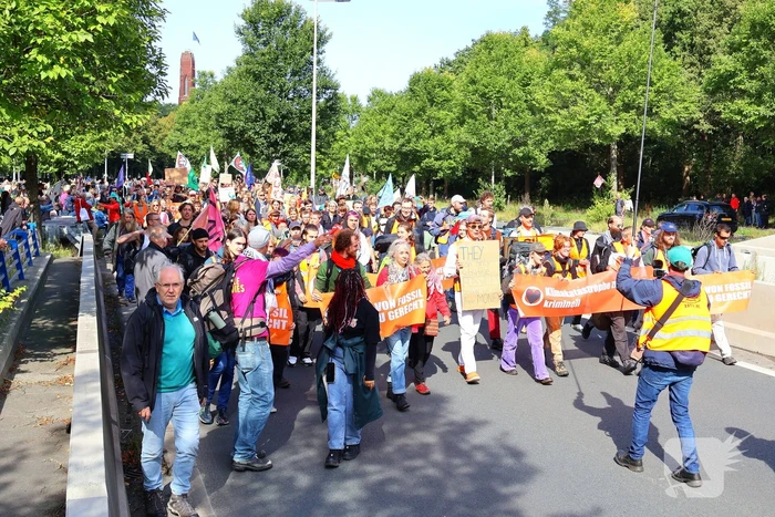 Weinig politie-inzet tijdens XR-blokkade wegens staking