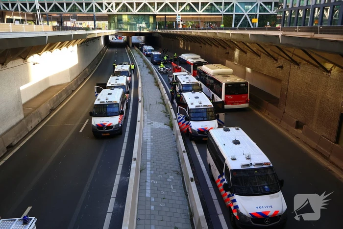 Weinig politie-inzet tijdens XR-blokkade wegens staking