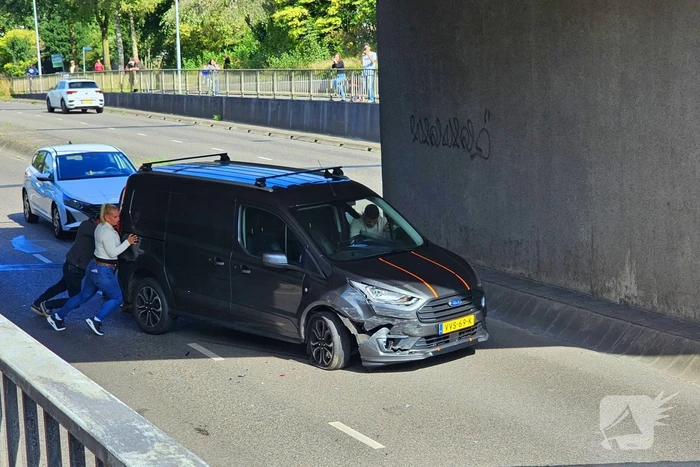 Aanrijding in tunnel zorgt voor verkeerschaos tijdens truckrun