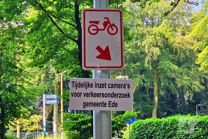 Gemeente gaat camera's plaatsen voor verkeersinzicht bij horror rotonde