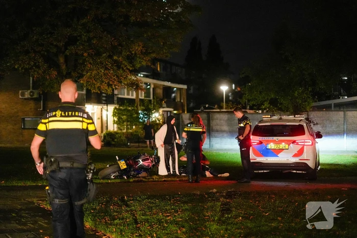 Achtervolging met motor eindigt in het gras