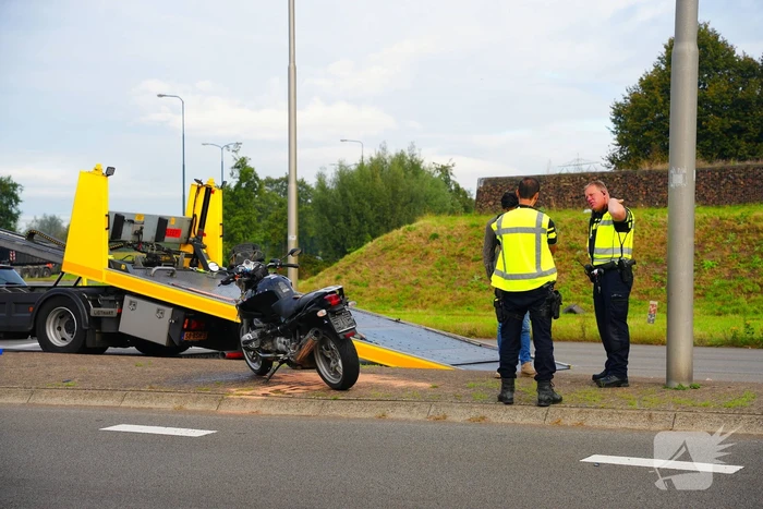 Motorrijder gewond na ongeval op provinciale weg