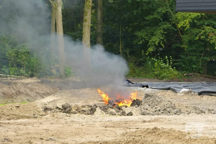 Poederblussers ingezet bij brand in stroomkast