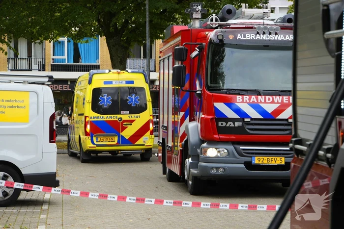 Brandweer zet extra middelen in bij brand in flat