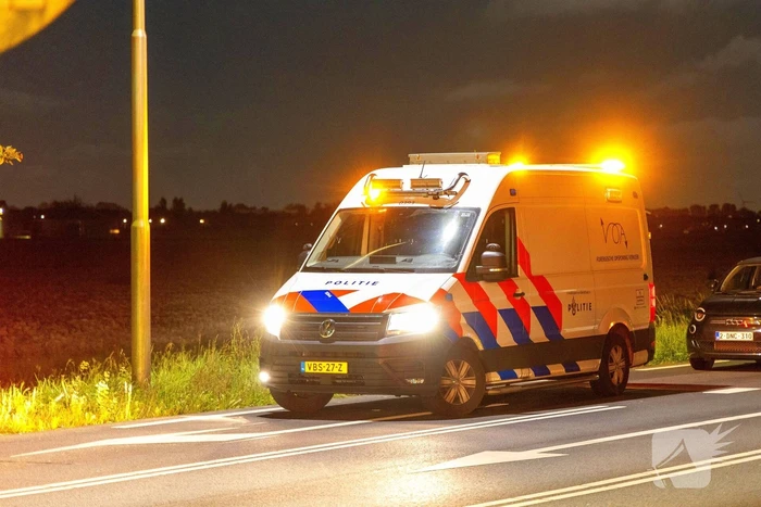 Fietser overlijd na botsing met auto
