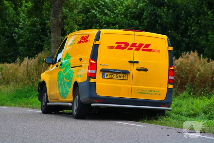 Buurtbus en bezorgbus klappen op elkaar