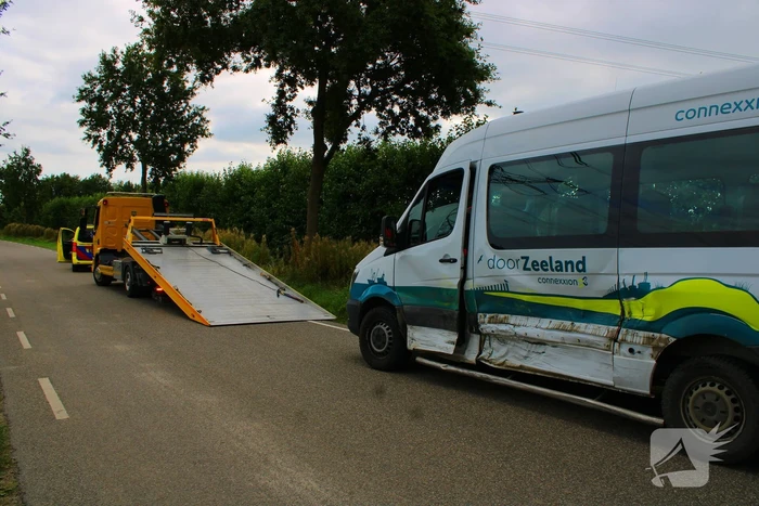 Buurtbus en bezorgbus klappen op elkaar