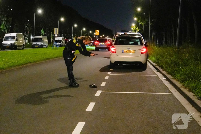 Persoon overvallen die in auto zat