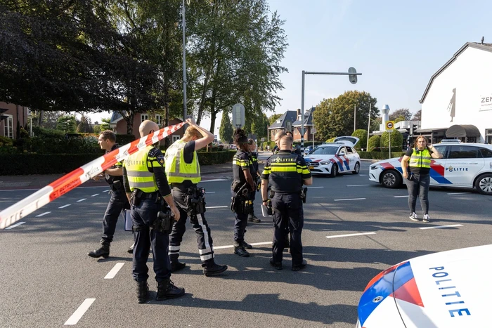 Fietser geschept door lijnbus