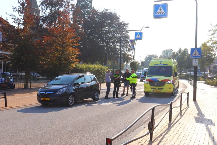 Voetganger aangereden op zebrapad