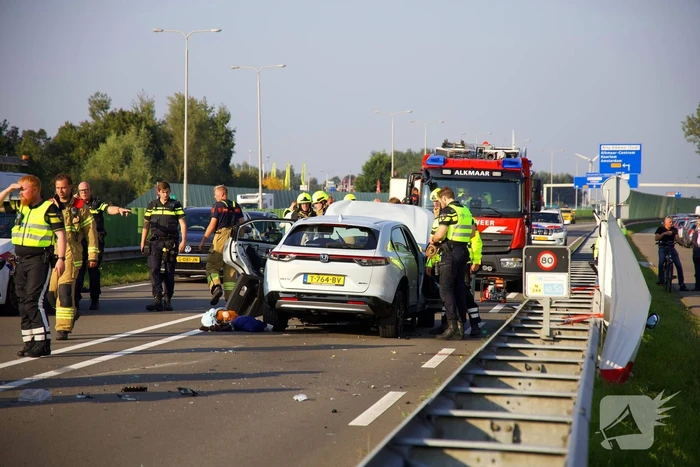 Drie zwaargewonden bij frontale botsing