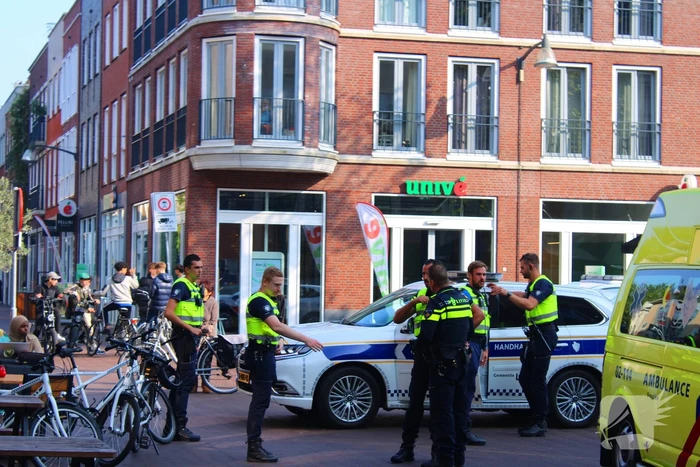 Twee gewonden na steekincident op straat