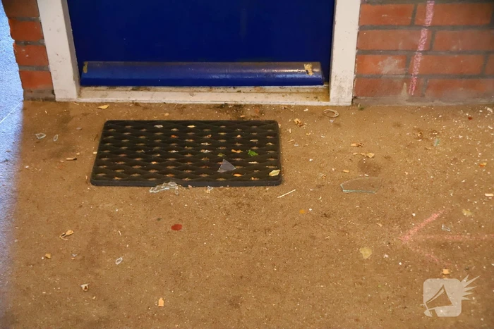 Woning gesloten na explosie bij voordeur