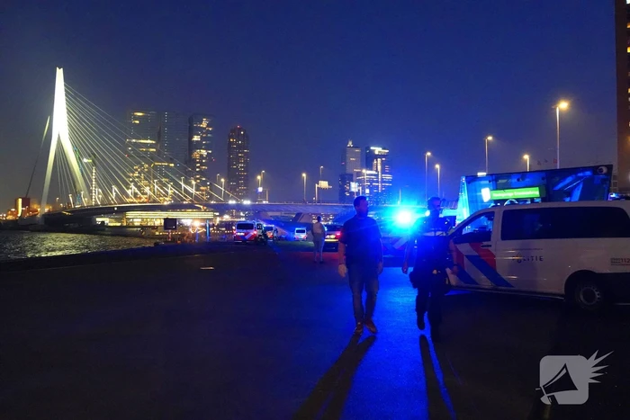Dode en gewonde bij steekincident, verdachte gewond aangehouden
