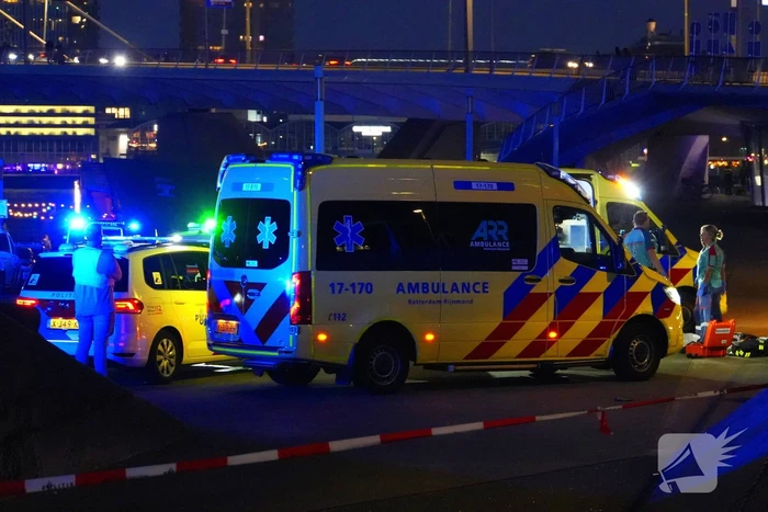 Dode en gewonde bij steekincident, verdachte gewond aangehouden
