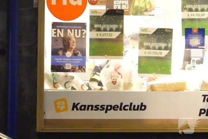 Politie zoekt verdachte na gewapende overval