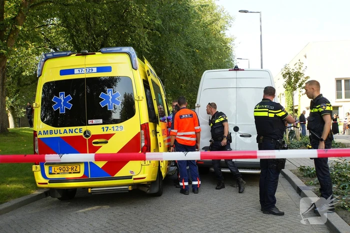 Persoon zwaargewond bij steekpartij