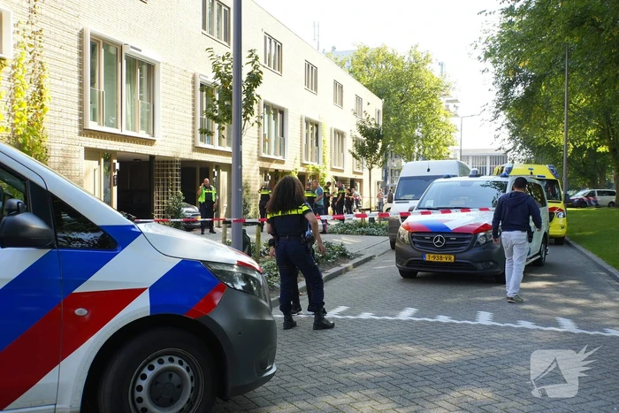 Persoon zwaargewond bij steekpartij