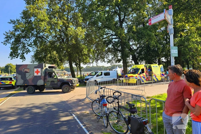 Parachutist zwaargewond bij ongeval op evenemententerrein