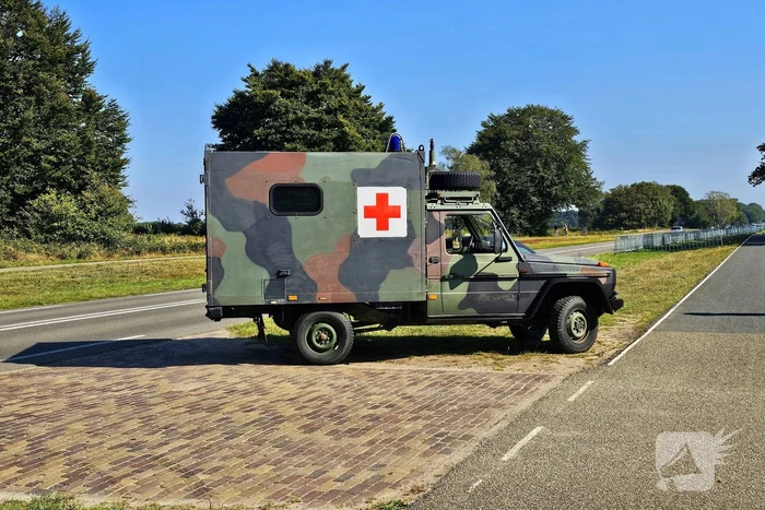 Parachutist zwaargewond bij ongeval op evenemententerrein