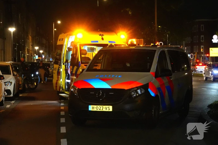 Automobilist rijdt scooterrijder aan